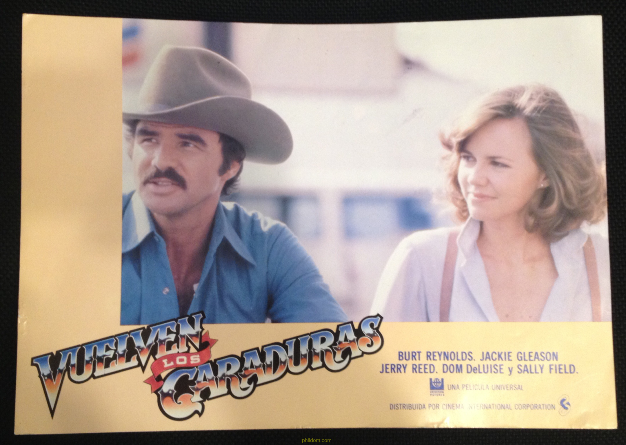 3 Carteles Foto publicidad pelicula VUELVEN LOS CARADURAS. Originales. Burt Reynolds