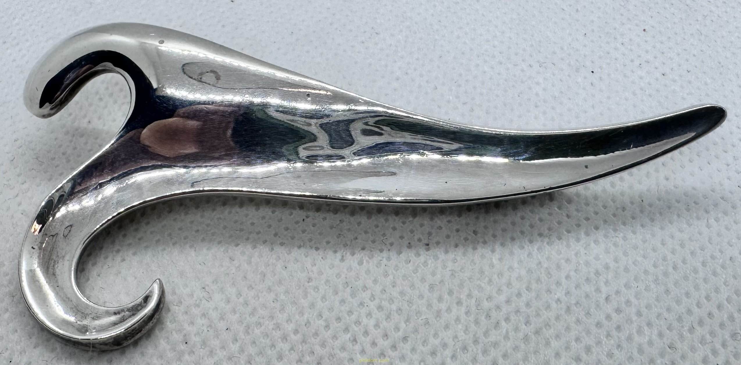 ANTIGUA AGUJA MODERNISTA DE PLATA 8,4cm