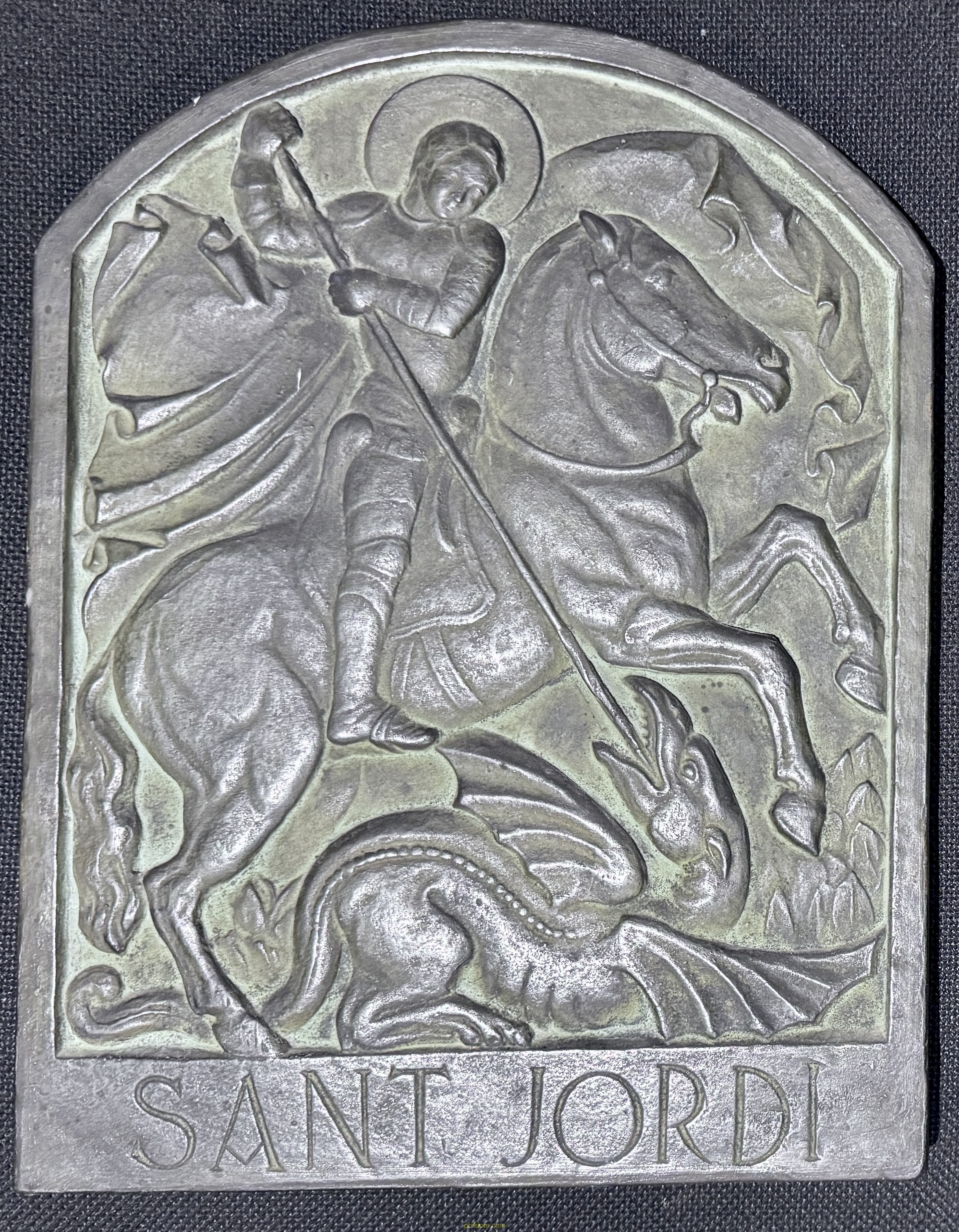SANT JORDI - CERAMICA - POSIBLE CERAMIQUES MARCÓ 23,50 cm X 31 cm